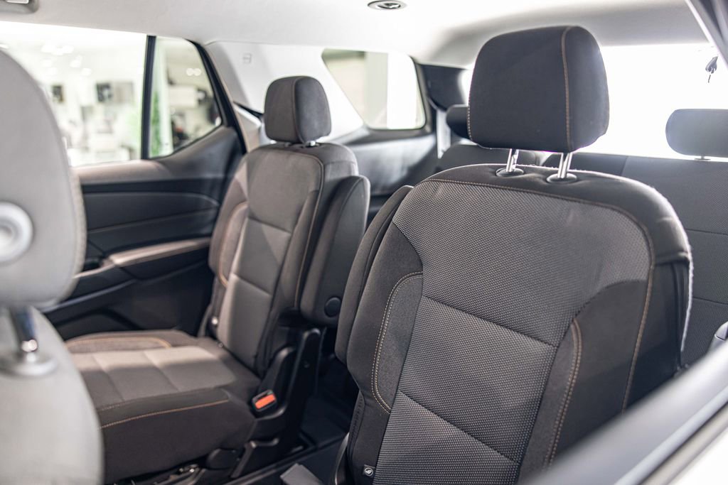 Used 2019 Chevrolet Traverse LT w/ LPO, Floor Liner Package image 32