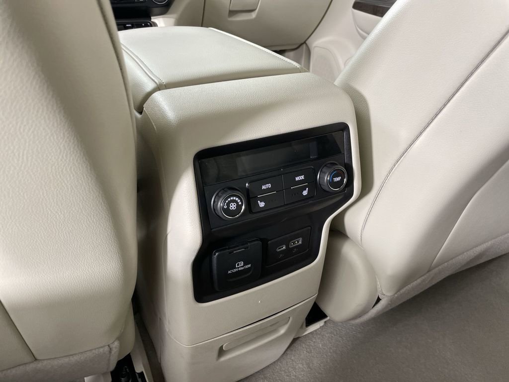 Used 2023 GMC Acadia Denali w/ Denali Ultimate Package image 21