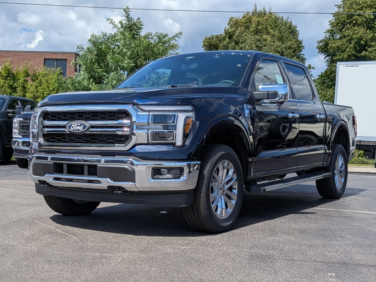 New 2026 Ford F150 Lariat w/ Equipment Group 502A High AWD/4WD image 7