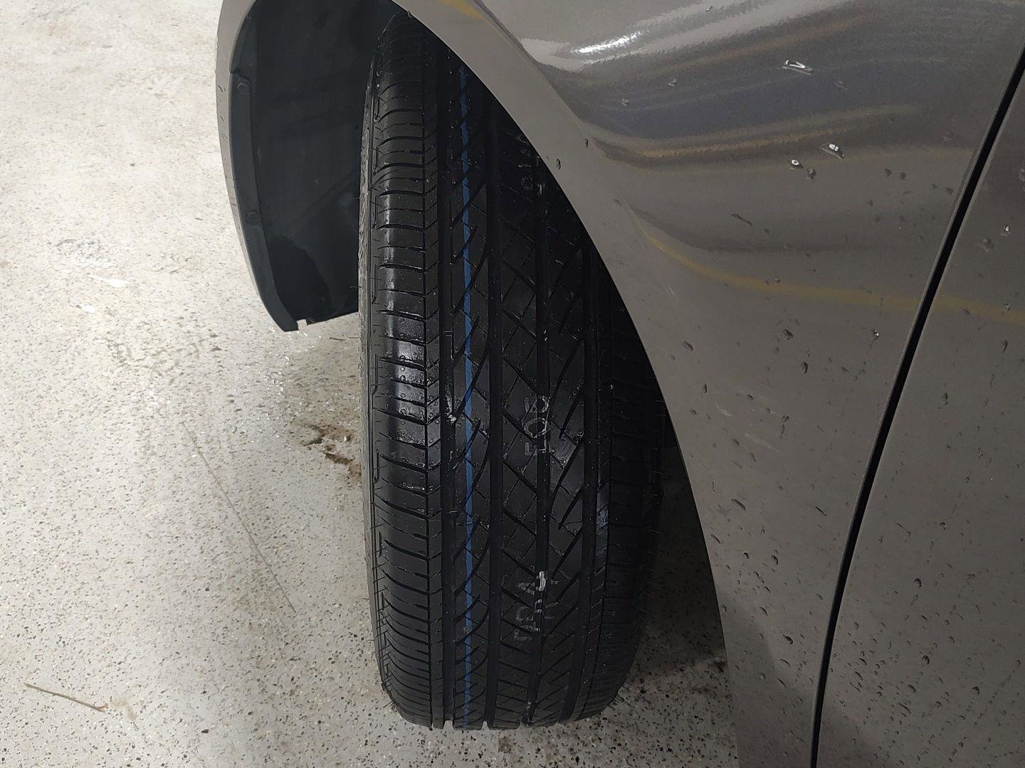 Used 2012 Honda Odyssey Touring Elite image 38