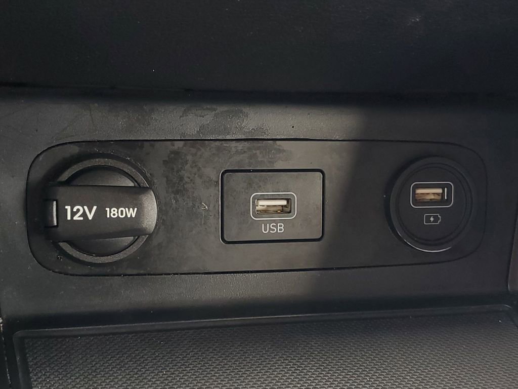 Used 2023 Hyundai Sonata SEL w/ Cargo Package image 24