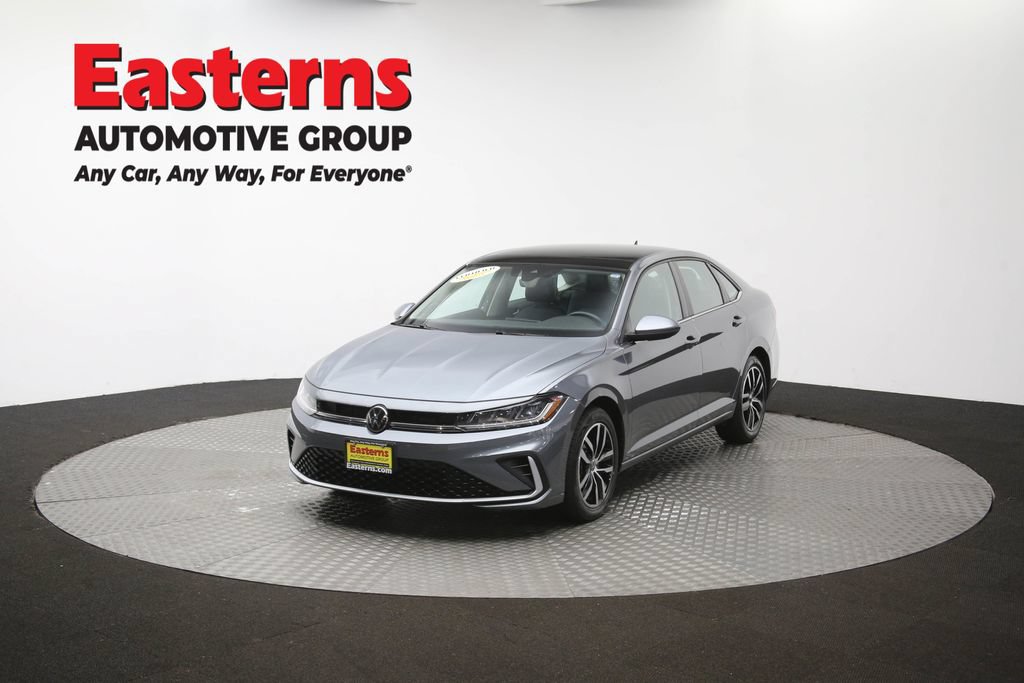 Used 2025 Volkswagen Jetta SE FWD image 57
