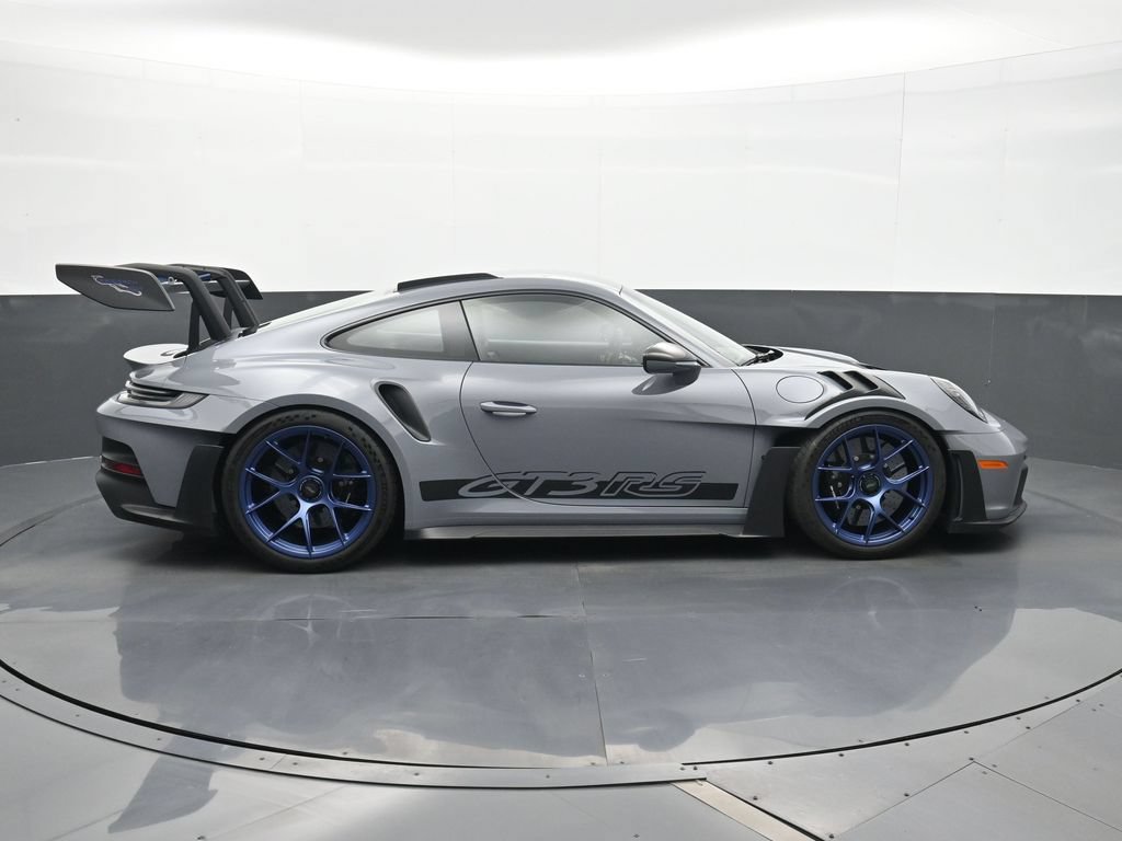 Certified 2025 Porsche 911 GT3 RS RWD image 18