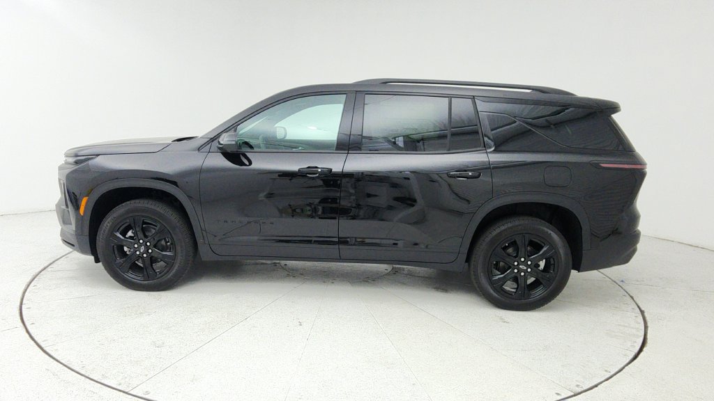 New 2027 Chevrolet Traverse LT w/ Driver Confidence Package FWD image 4