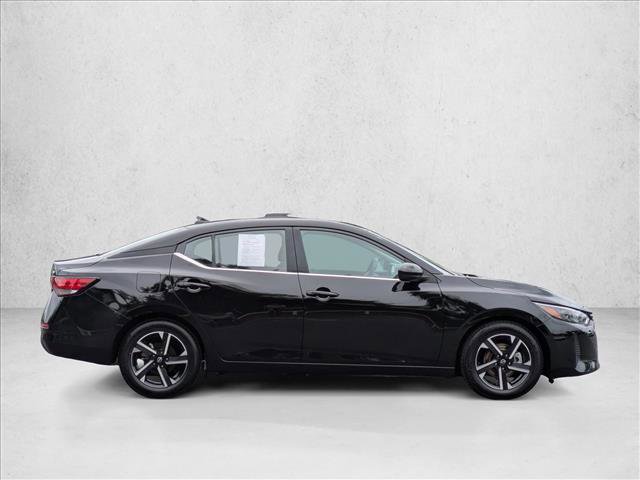Used 2024 Nissan Sentra SV FWD image 4