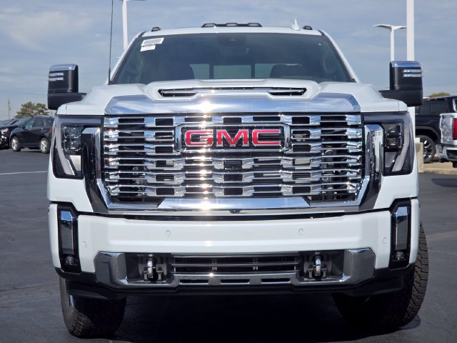 New 2026 GMC Sierra 2500 Denali w/ Max Trailering Package AWD/4WD image 13