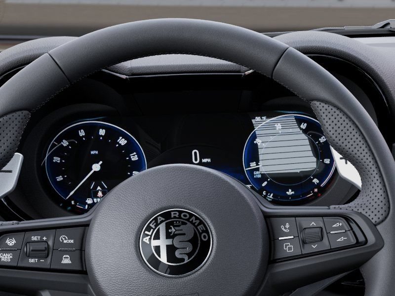 New 2025 Alfa Romeo Tonale w/ Premium Package AWD/4WD image 18