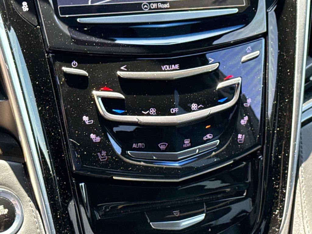 Used 2019 Cadillac Escalade Platinum AWD/4WD image 35