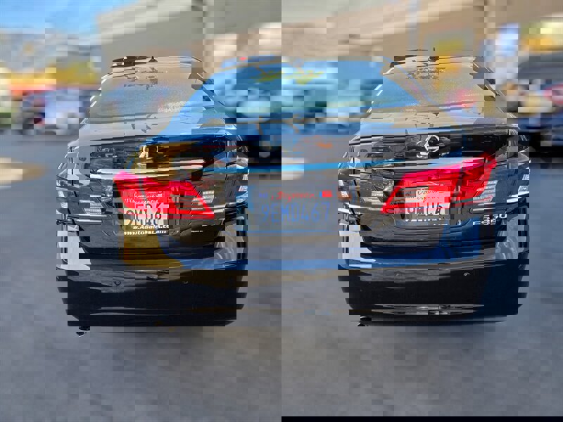 Used 2011 Lexus ES 350 image 11