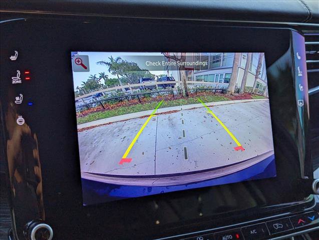 Used 2022 Jeep Wagoneer Series II RWD image 14