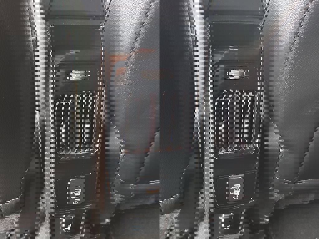 New 2026 Jeep Compass Latitude image 20