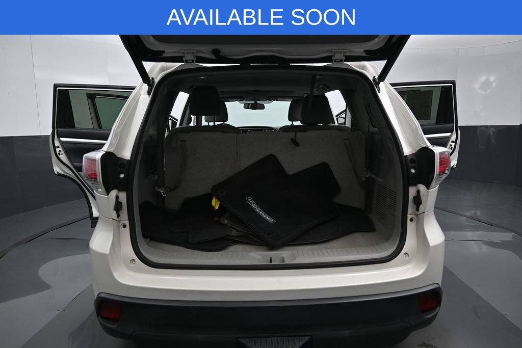 Used 2016 Toyota Highlander XLE AWD/4WD image 31