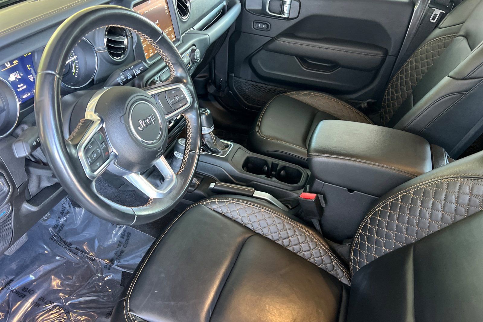 Used 2021 Jeep Wrangler Unlimited Sahara image 11