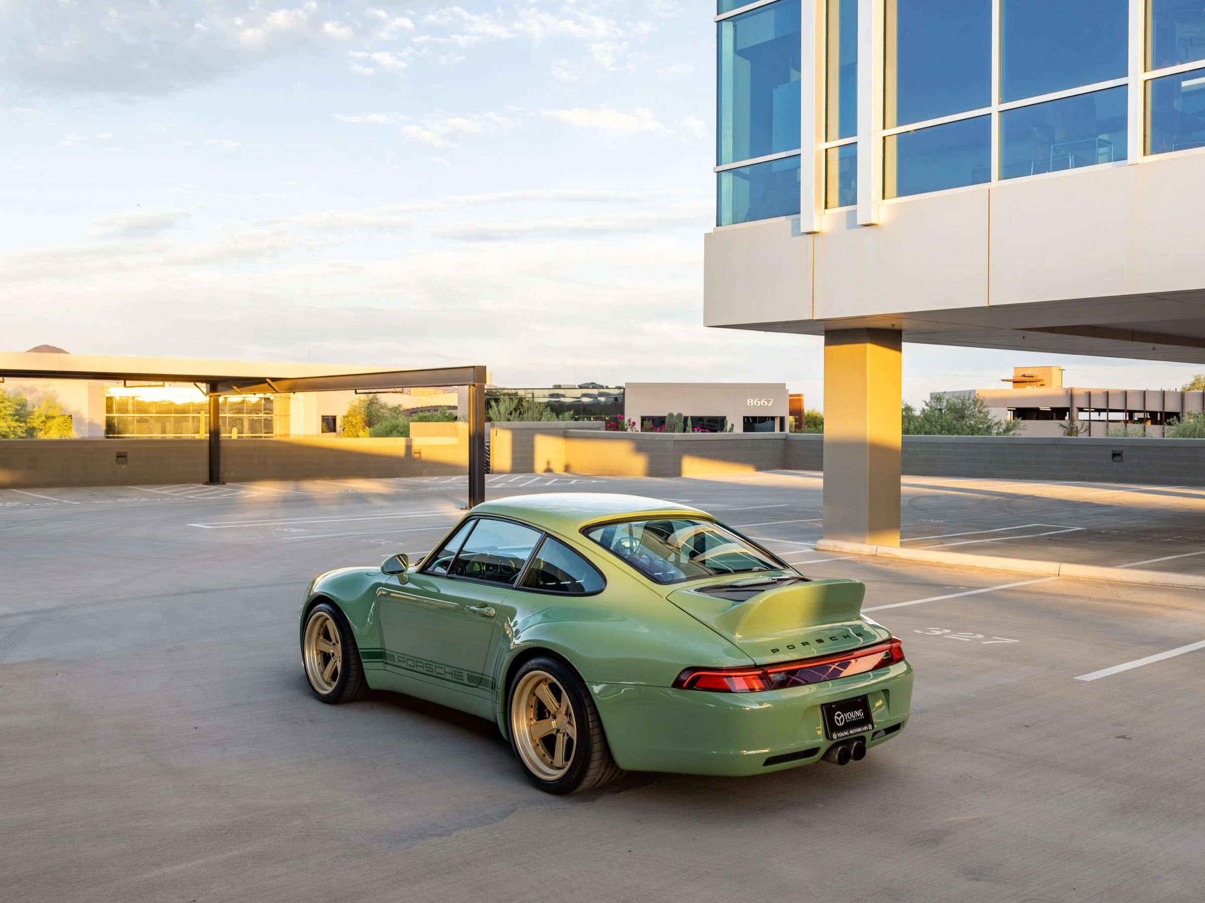 Used 1995 Porsche 911 Coupe image 25