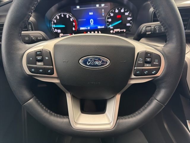 Used 2024 Ford Explorer XLT w/ Equipment Group 202A image 26