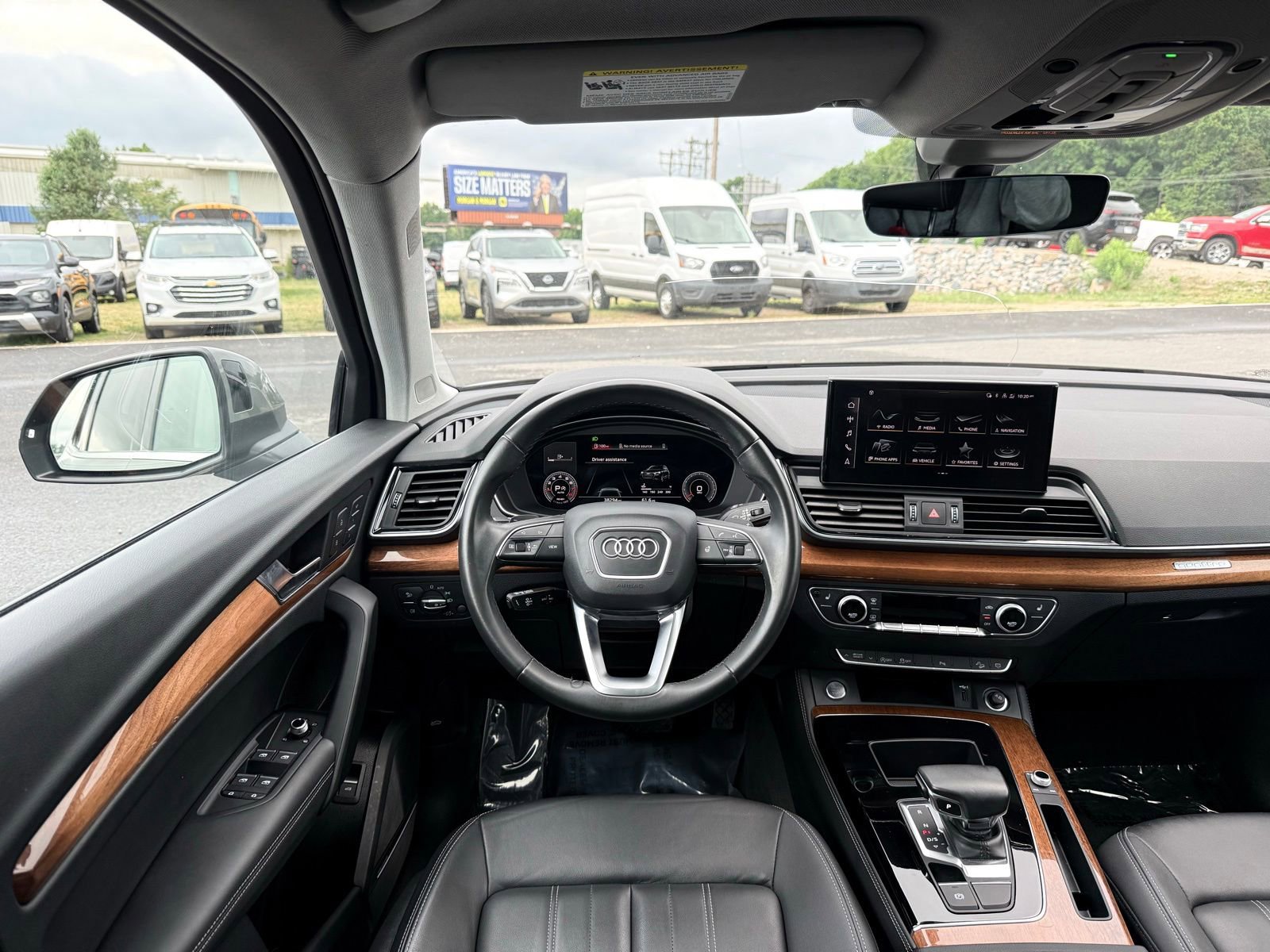 Used 2023 Audi Q5 2.0T Premium Plus w/ Premium Plus Package AWD/4WD image 32