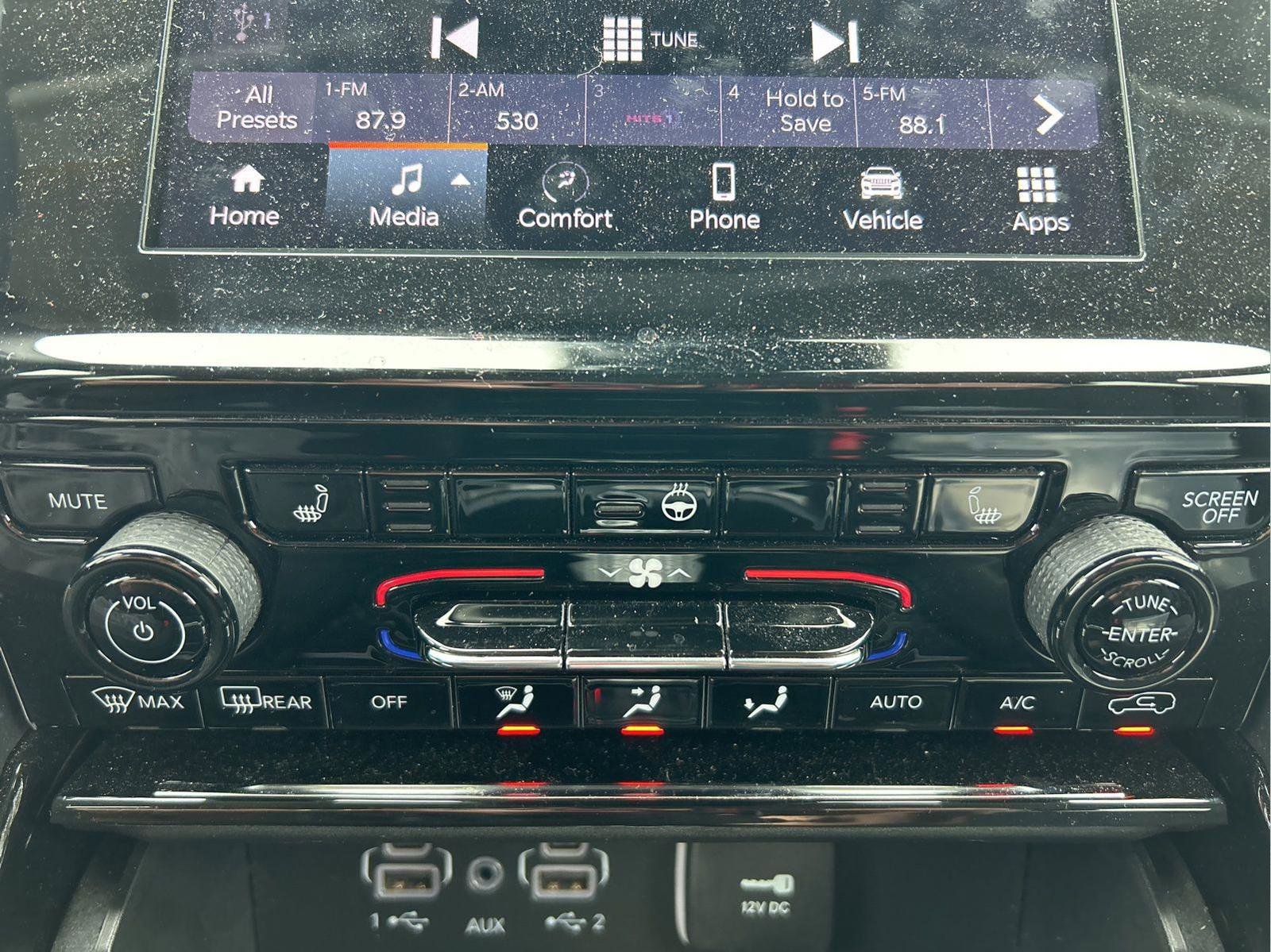 Certified 2023 Jeep Grand Cherokee L Laredo w/ Luxury Tech Group I image 31