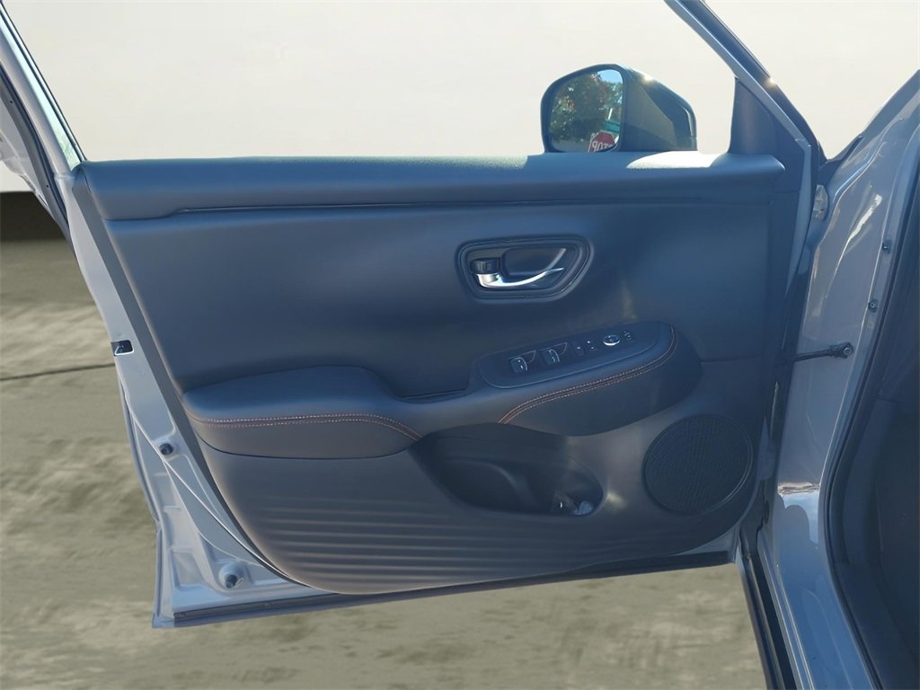 Used 2023 Honda HR-V Sport image 18