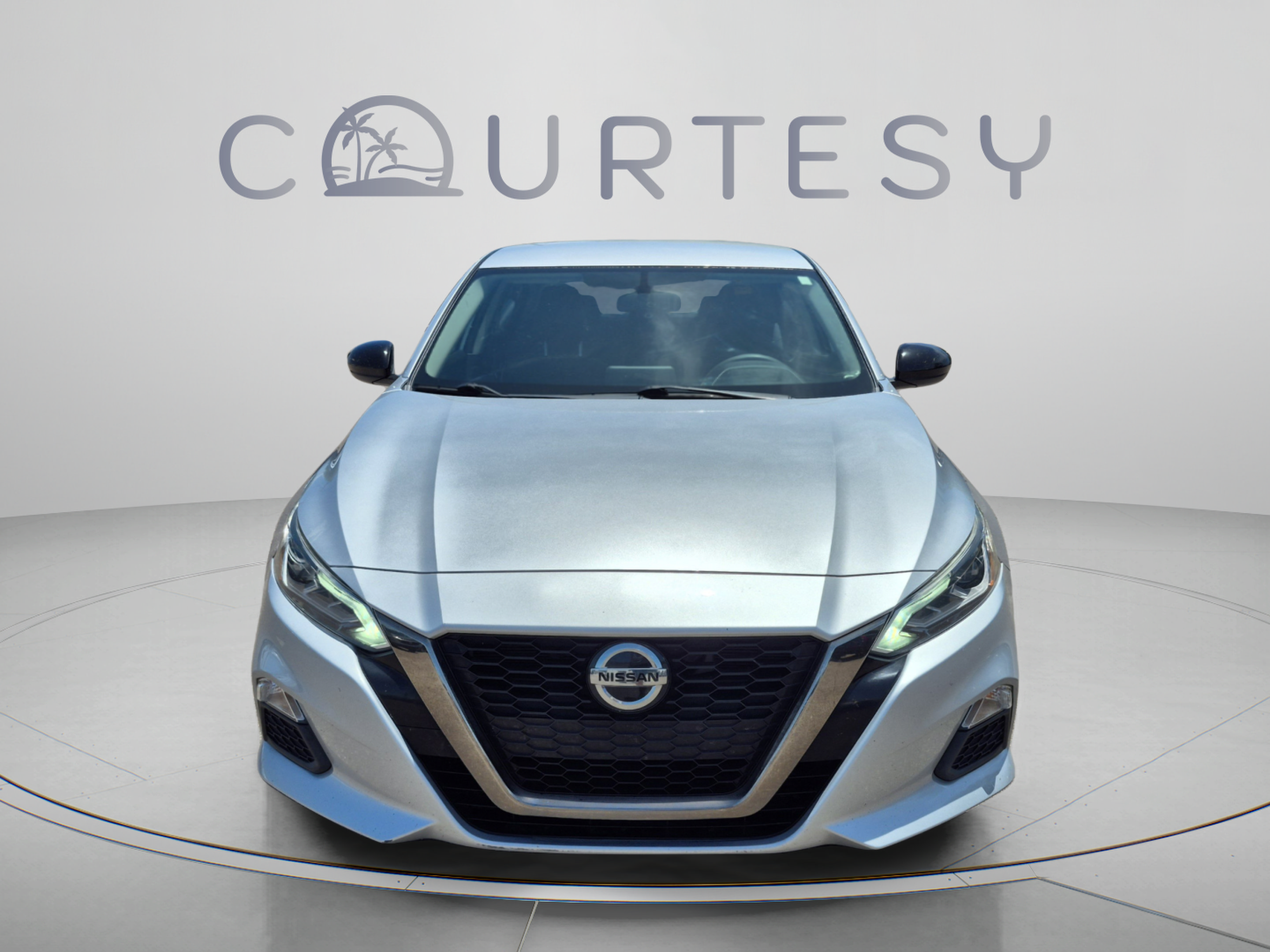 Used 2019 Nissan Altima 2.5 SR FWD image 10
