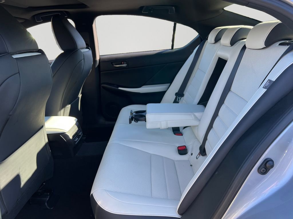 Certified 2025 Lexus IS 350 F Sport image 10
