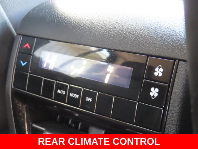 Used 2023 Jeep Grand Cherokee L Laredo w/ Luxury Tech Group I AWD/4WD image 27