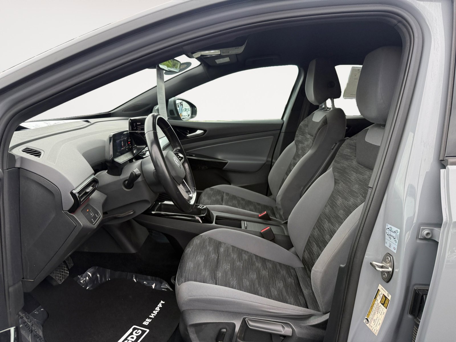 Certified 2022 Volkswagen ID.4 Pro image 10