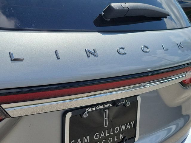 Used 2022 Lincoln Corsair Reserve w/ Luxury Package AWD/4WD image 11
