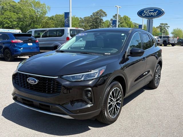 Used 2024 Ford Escape SE w/ PHEV Premium Package FWD image 1