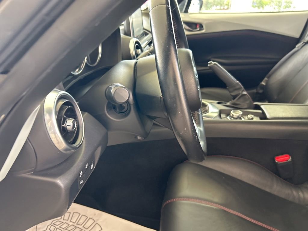 Used 2016 MAZDA MX-5 Miata Grand Touring RWD image 36