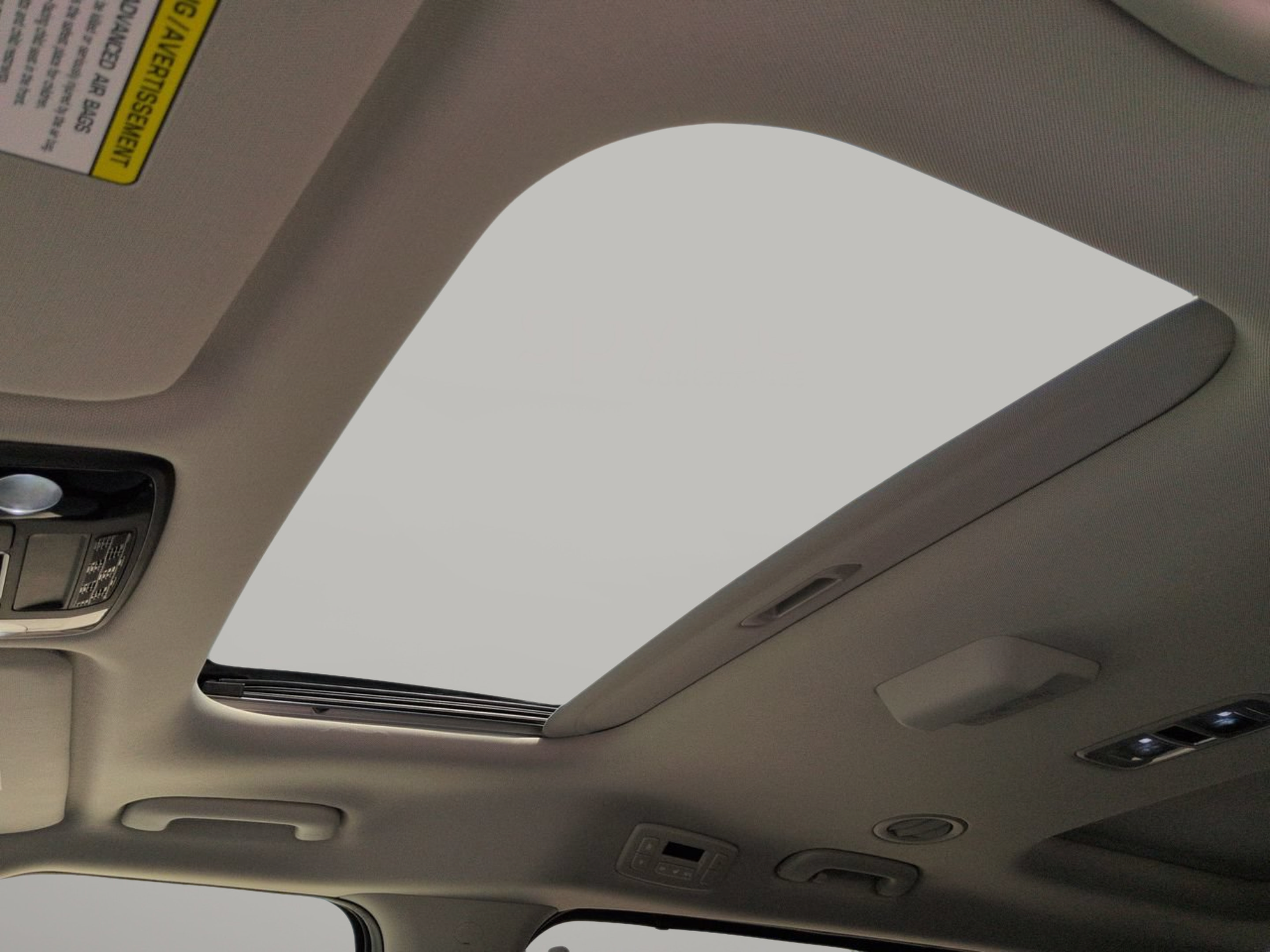 Certified 2025 Kia Carnival SX w/ SX Dark Edition Package FWD image 26