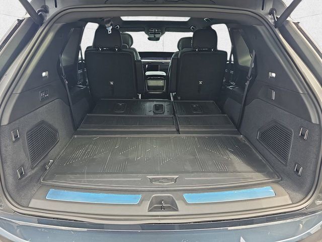 New 2026 Cadillac Escalade IQ Sport 1 w/ LPO, ONYX Package image 14