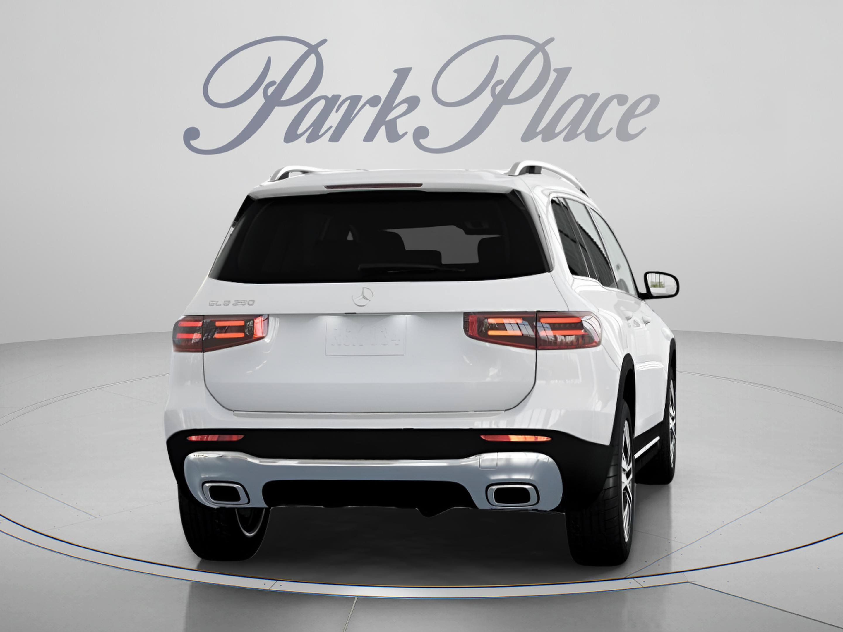 Used 2026 Mercedes-Benz GLB 250 image 18