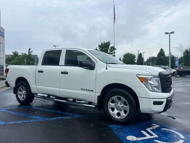 Used 2021 Nissan Titan S w/ S Utility Package RWD image 2