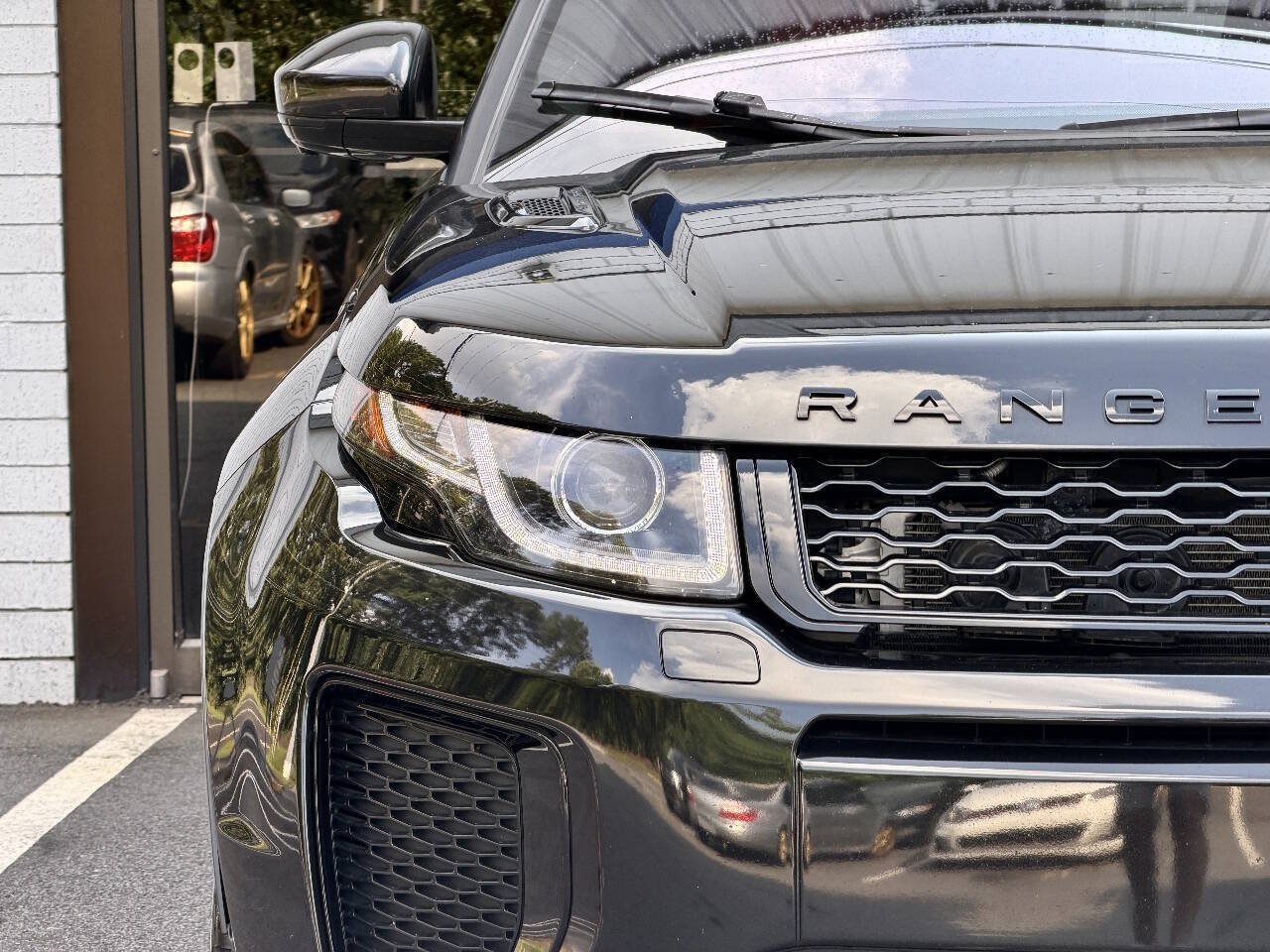 Used 2018 Land Rover Range Rover Evoque HSE Dynamic AWD/4WD image 8
