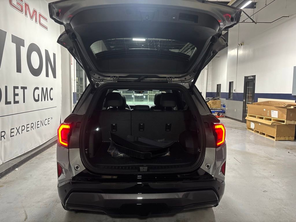 New 2026 GMC Terrain AT4 w/ Convenience Package III AWD/4WD image 34
