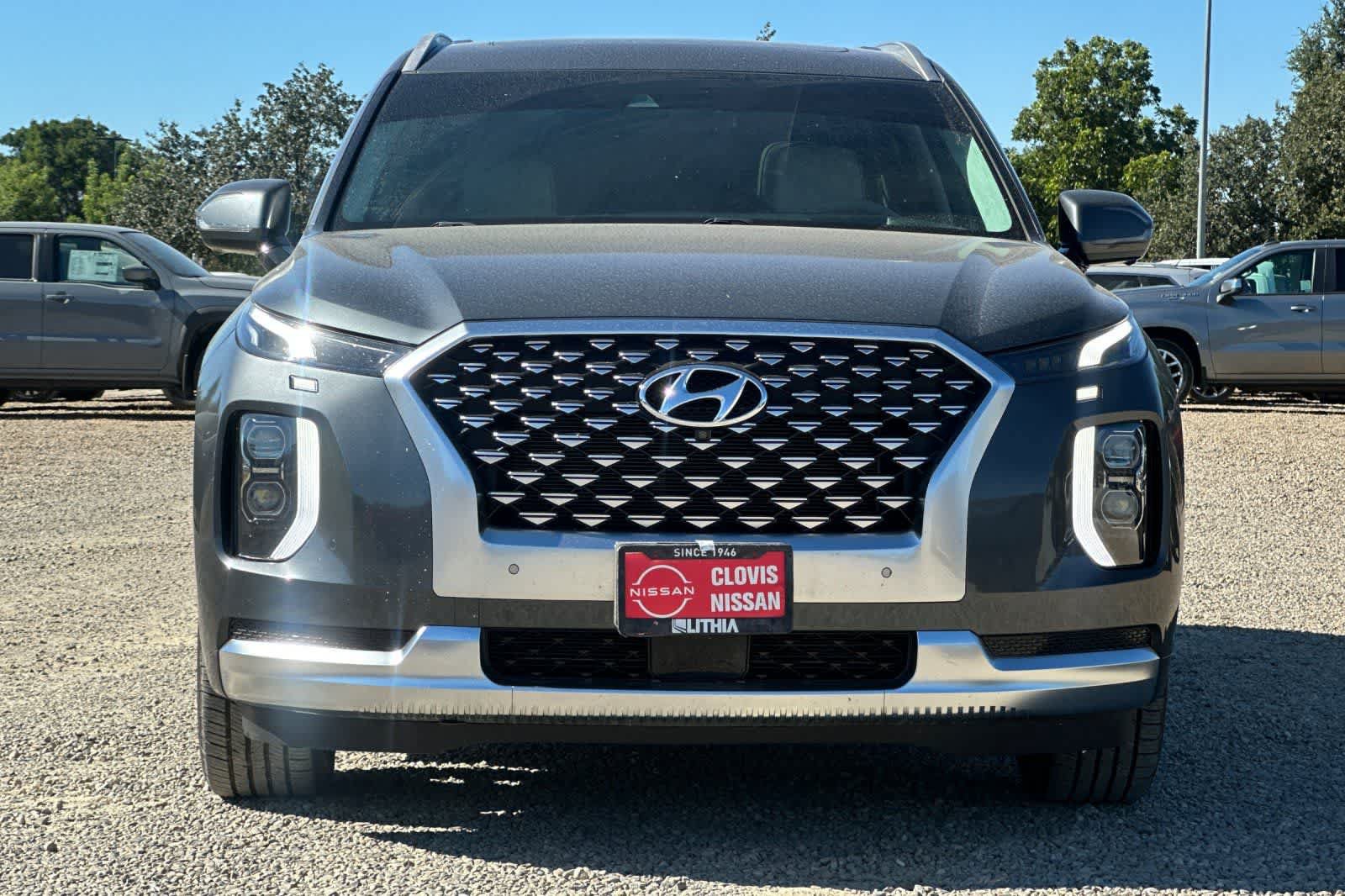 Used 2022 Hyundai Palisade Calligraphy w/ Winter Package AWD/4WD image 11