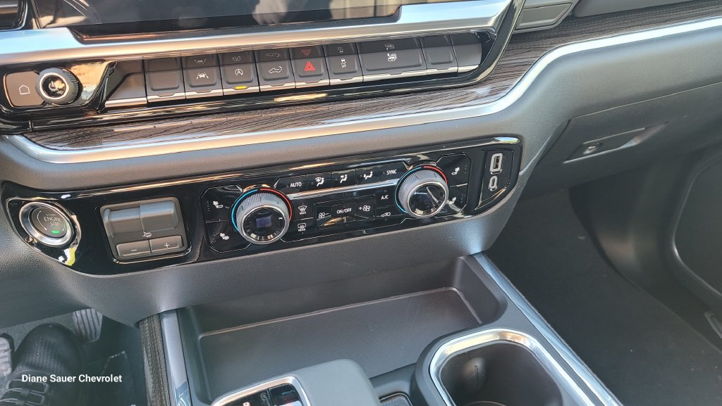New 2026 Chevrolet Silverado 1500 RST w/ Convenience Package II AWD/4WD image 22