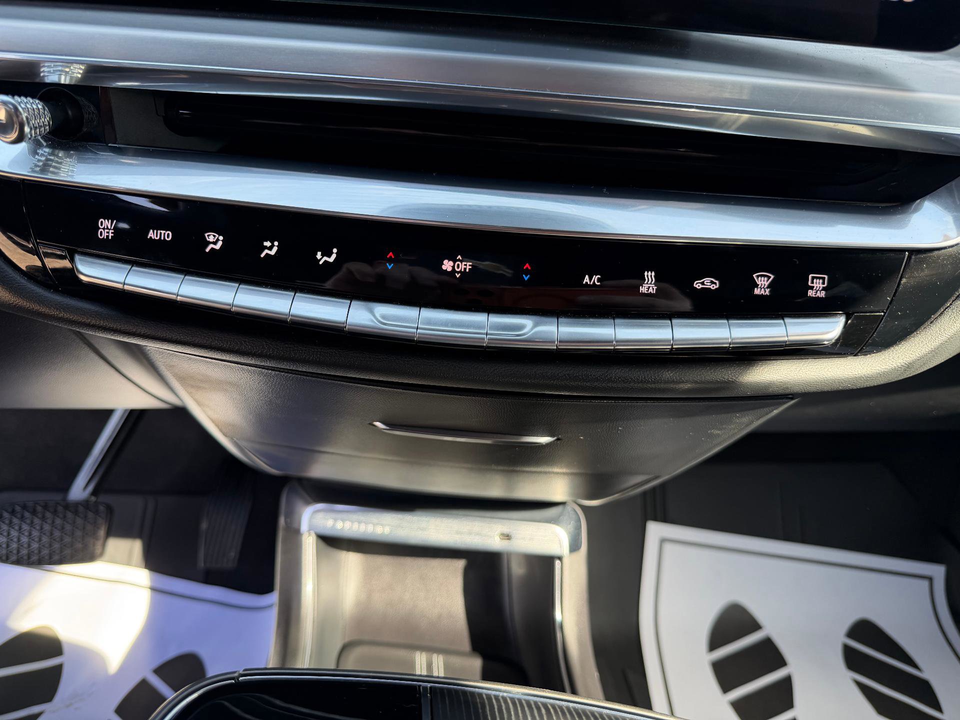 Used 2024 Cadillac Lyriq Luxury w/ LPO, Floor Liner Package image 26