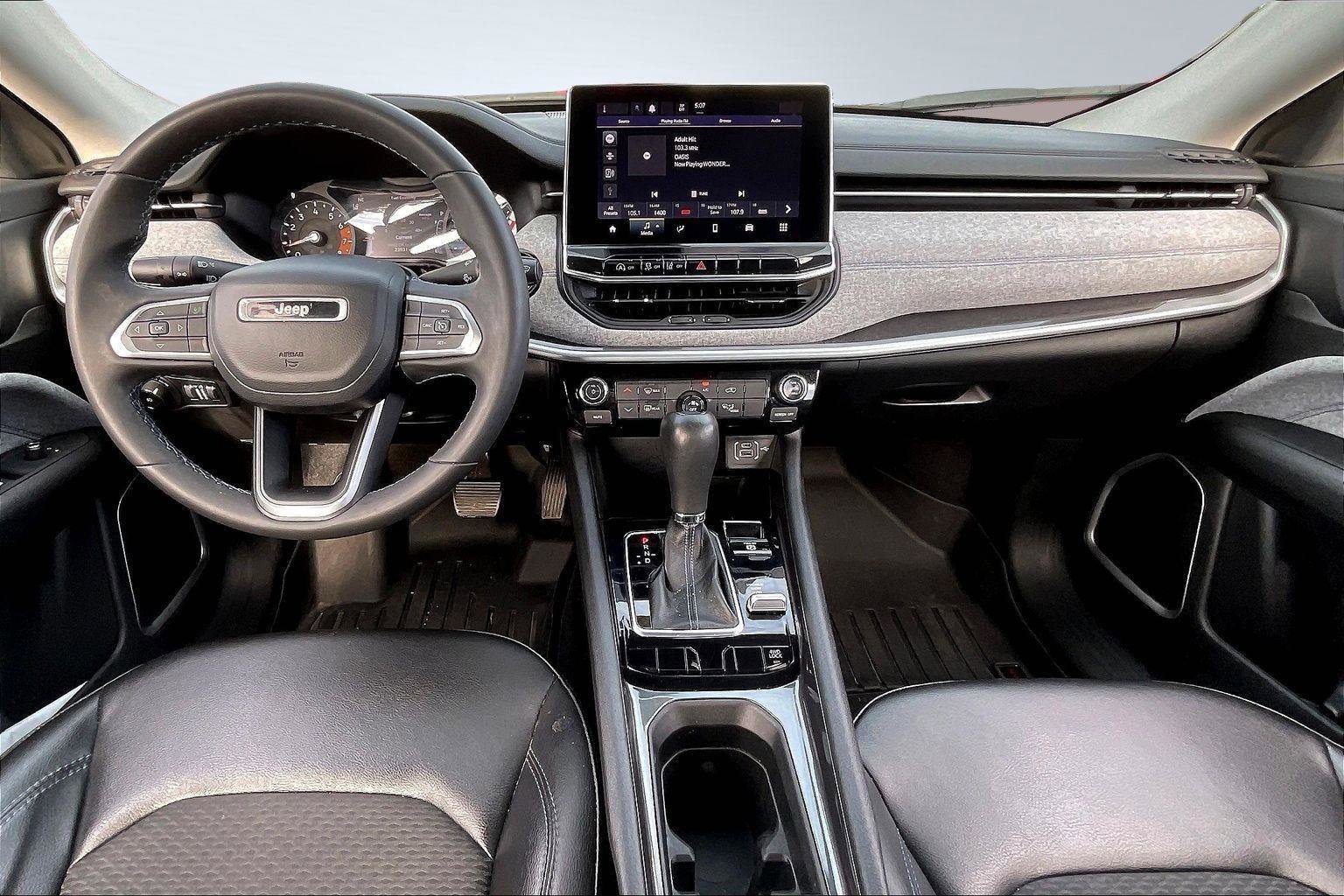 Used 2022 Jeep Compass Latitude image 17