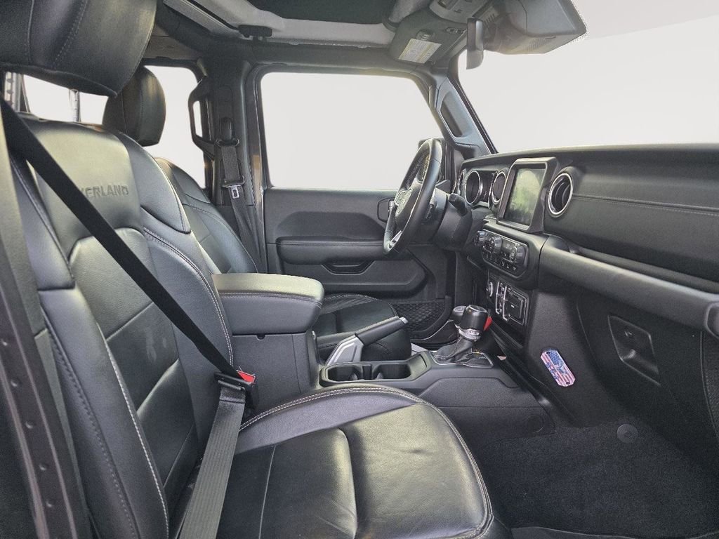 Used 2020 Jeep Gladiator Overland image 12