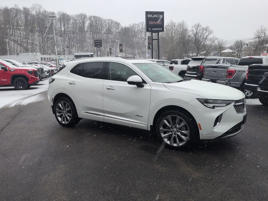 Used 2022 Buick Envision Avenir w/ Safety Package image 4