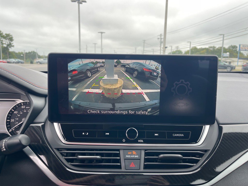 Used 2024 Nissan Altima 2.5 SR w/ SR Premium Package image 6