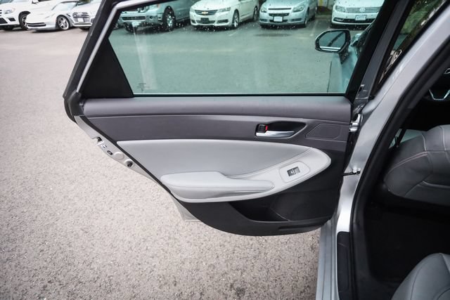 Used 2020 Toyota Avalon XLE w/ Moonroof Package FWD image 52