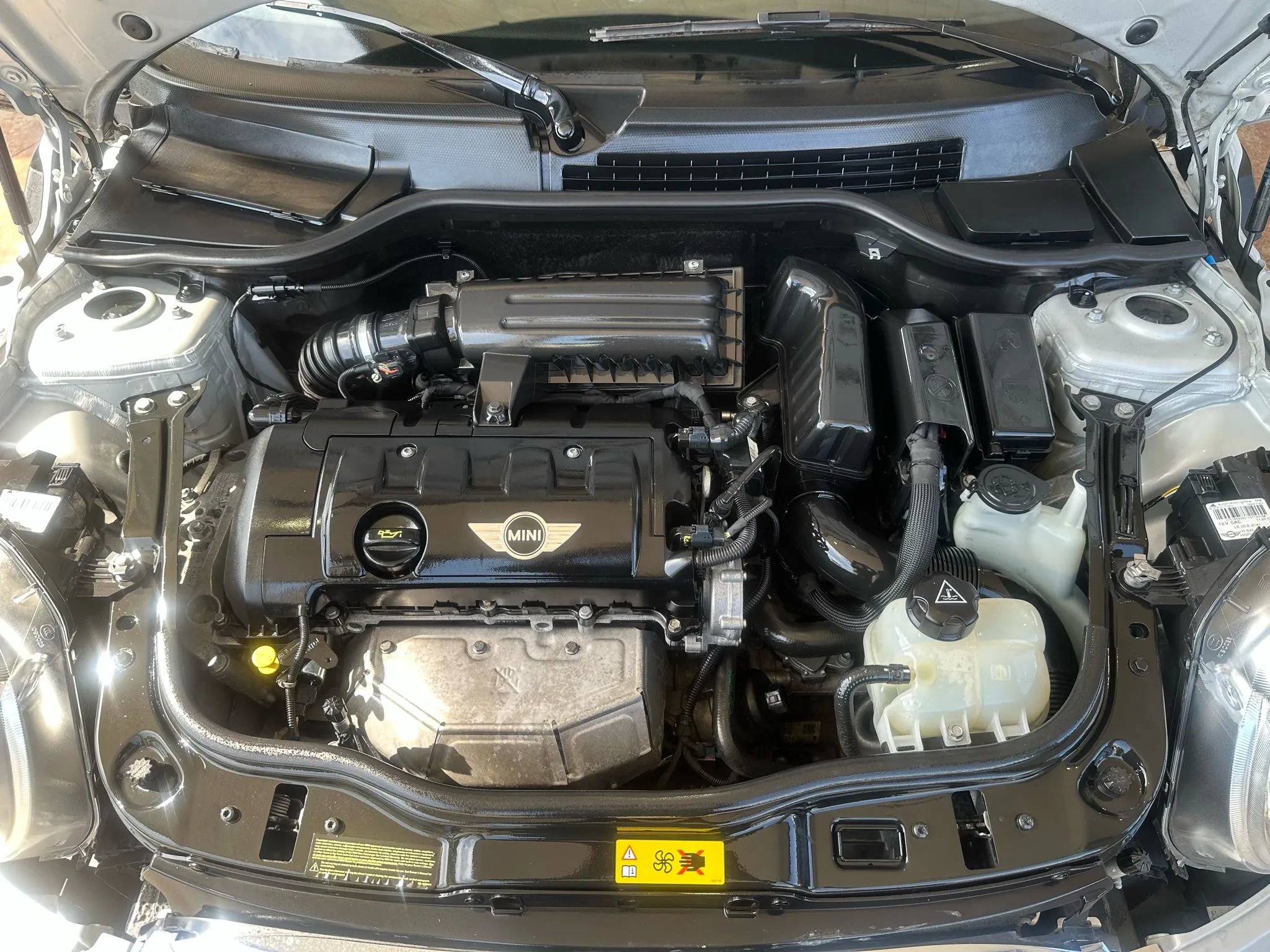 Used 2014 MINI Cooper Cooper Convertible 2D image 22