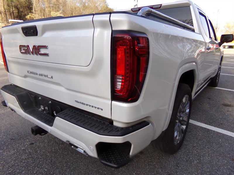 Used 2025 GMC Sierra 1500 Denali image 7