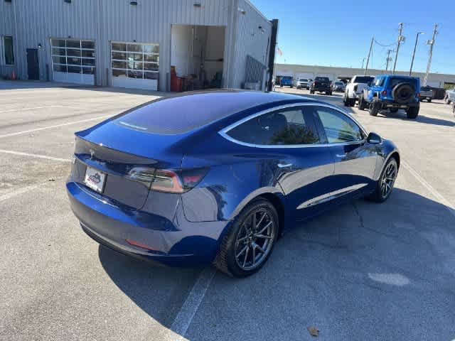 Used 2018 Tesla Model 3 Long Range RWD image 8