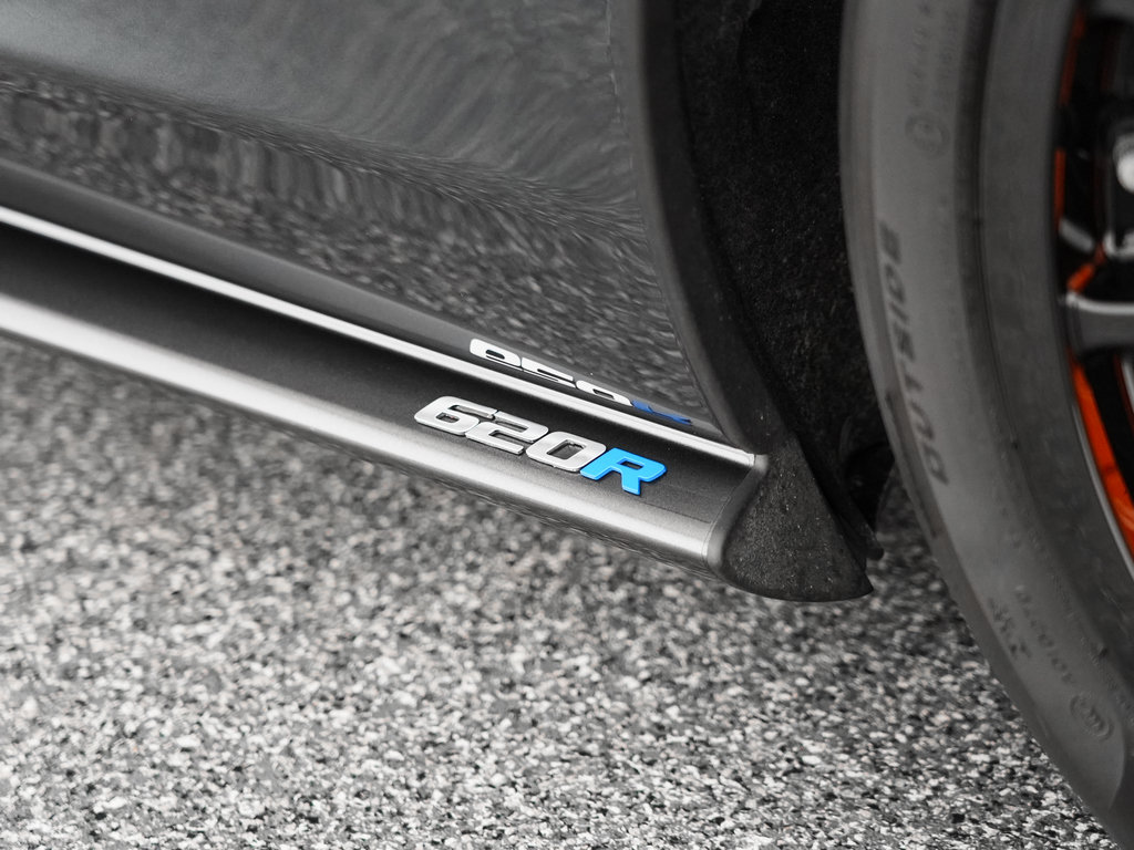 Used 2020 McLaren 620R RWD image 42