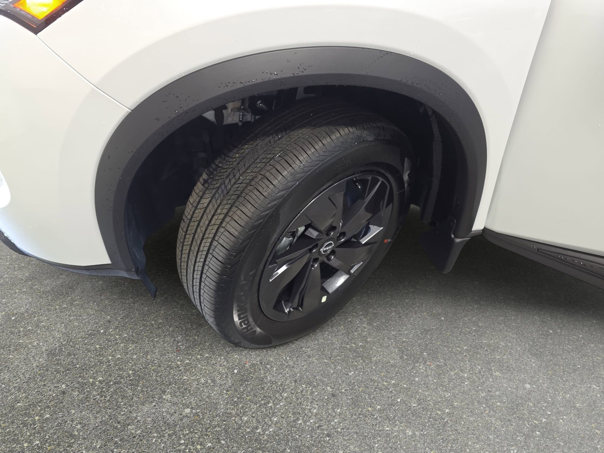 New 2026 Nissan Rogue SV w/ Cold Weather Package AWD/4WD image 31