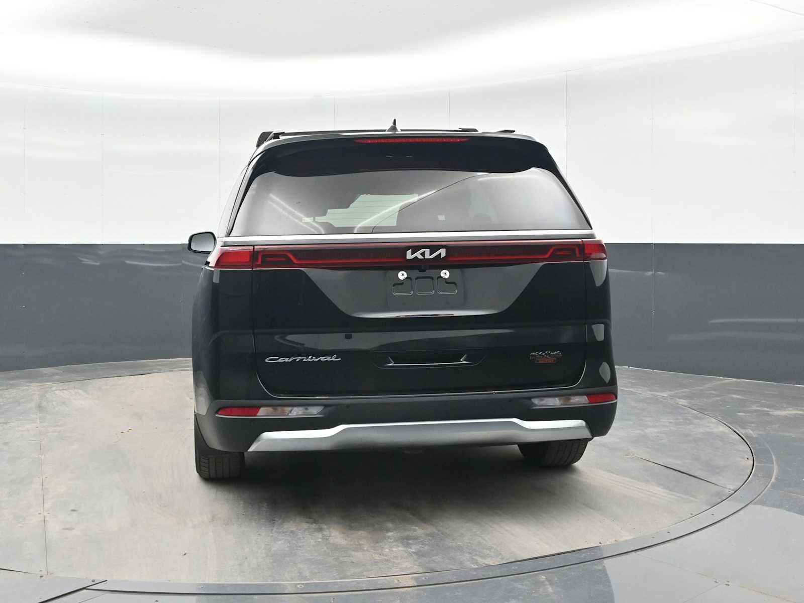 Used 2022 Kia Carnival SX Prestige FWD image 11
