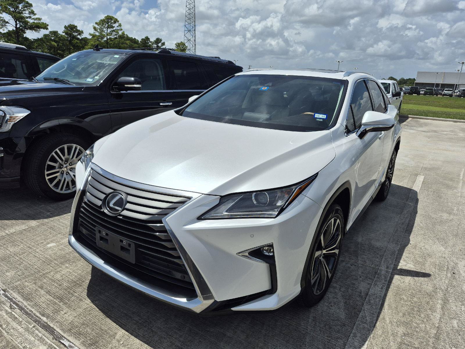 Used 2018 Lexus RX 350 FWD w/ Premium Package image 14
